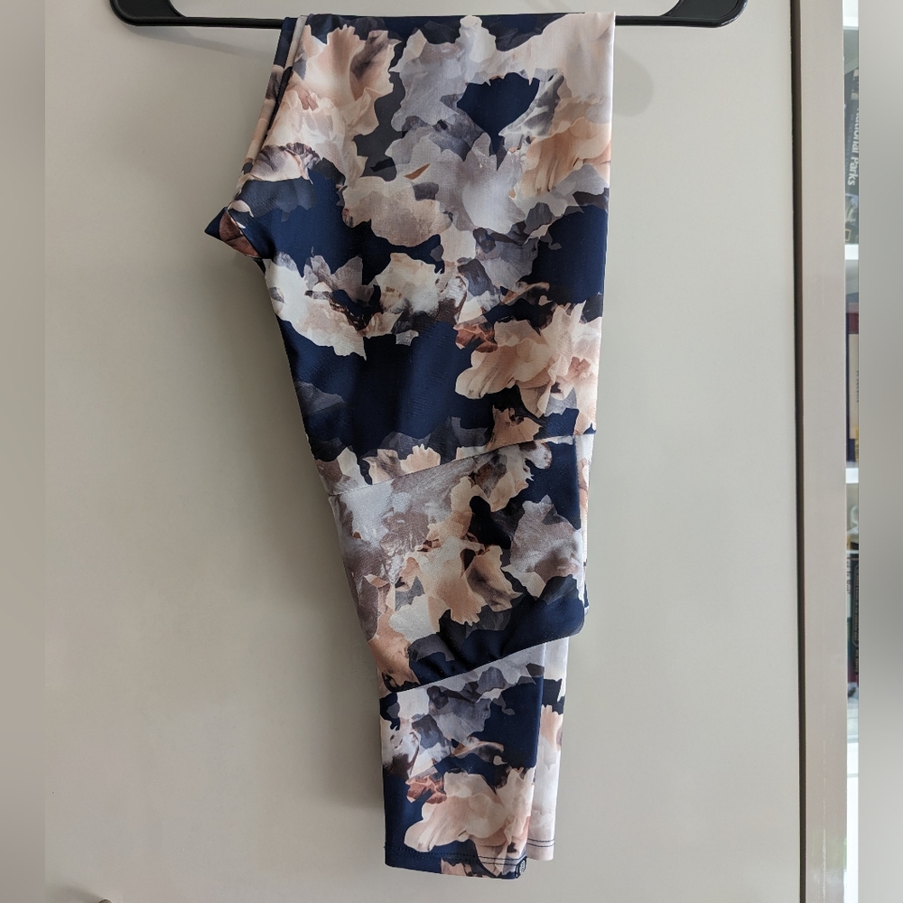 Onzie Flow High Waist Nomad Leggings